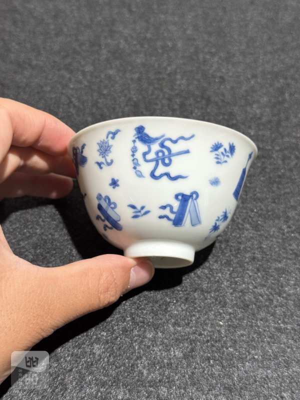 清康熙 青花杂宝纹茶圆 - 图2